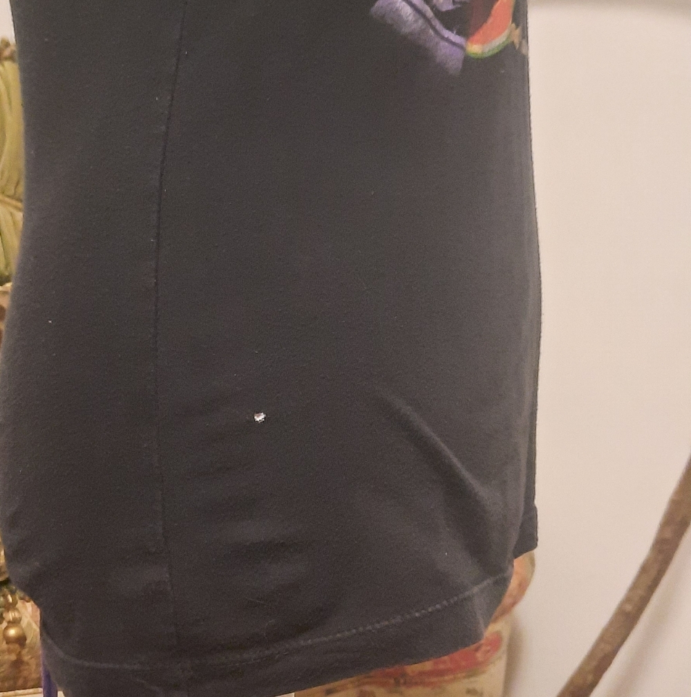 One-of-a-kind Upcycled Kiss Top - Picture 6 of 6